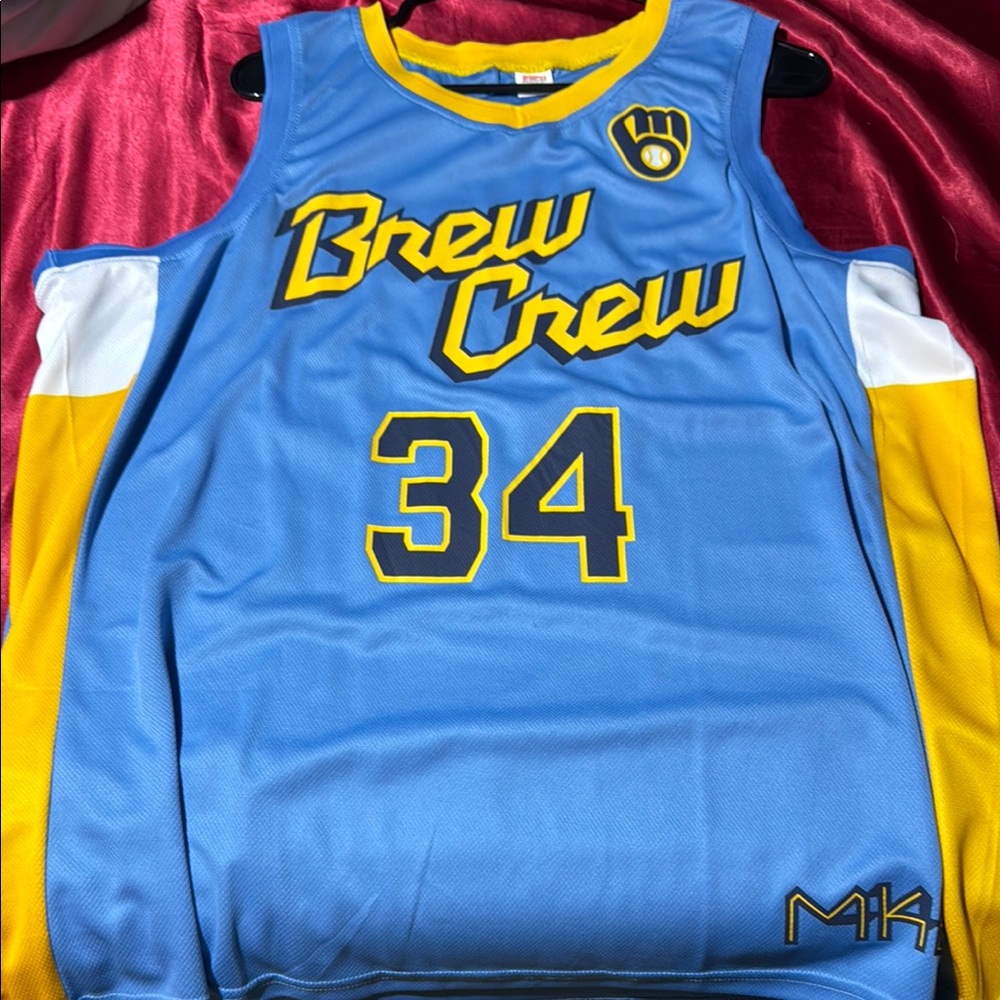 giannis antetokounmpo Brew Crew jersey